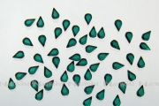 Nail Art Strasssteinchen aus Acryl Tropfen - smaragdgrn